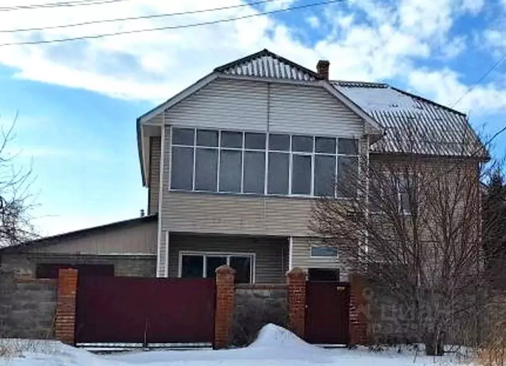 Дом в Красноярский край, Красноярск Усадебная ул., 35 (293 м) - Фото 1