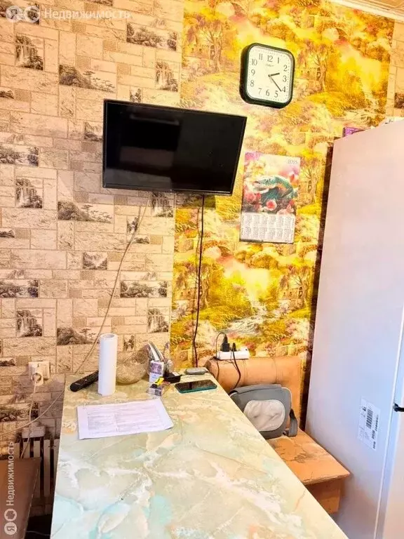 3-комнатная квартира: посёлок городского типа Селятино, 50 (60.4 м) - Фото 1