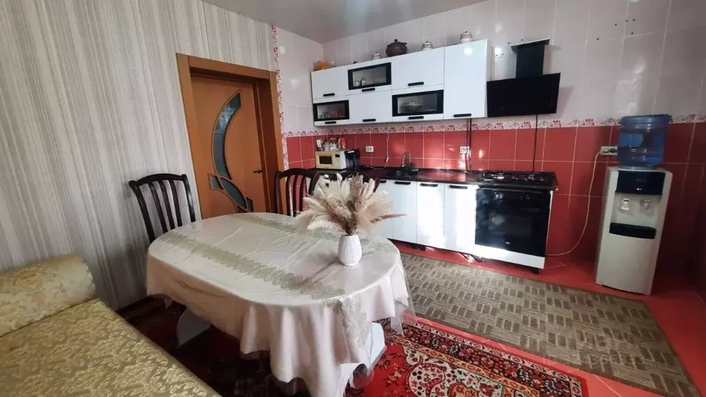 3-к кв. Краснодарский край, Абинск Заводская ул., 1 (195.0 м) - Фото 1