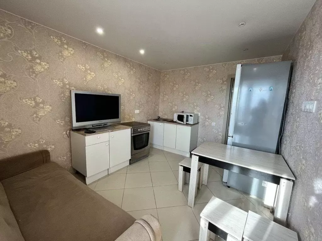 1-к кв. Тюменская область, Тюмень ул. Газопромысловая, 5 (40.0 м) - Фото 1