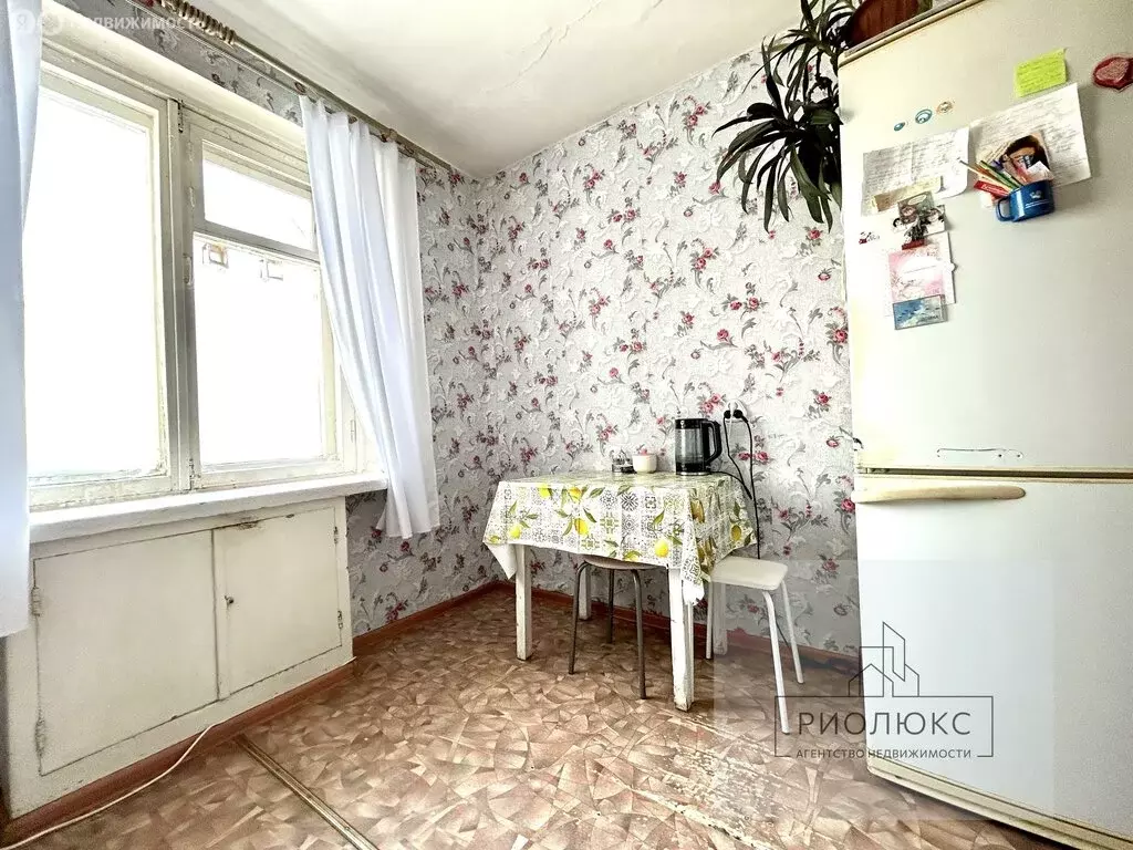 2-комнатная квартира: Челябинск, проспект Победы, 322 (55 м) - Фото 2