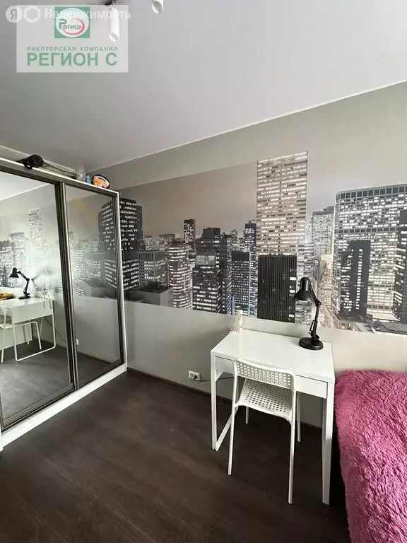 3-комнатная квартира: Архангельск, исторический район Соломбала, улица ... - Фото 1