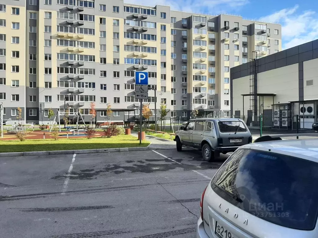 1-к кв. Самарская область, Тольятти Приморский бул., 58 (37.5 м) - Фото 2