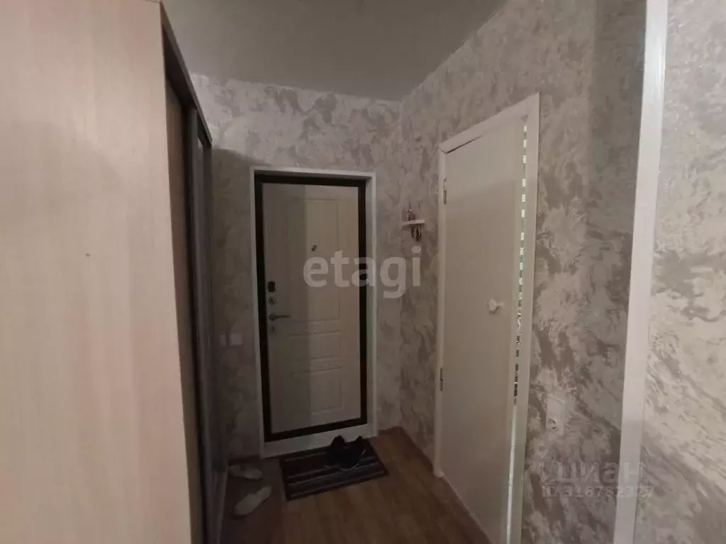 1-к кв. Волгоградская область, Волгоград ул. Солнечникова, 23 (30.4 м) - Фото 0