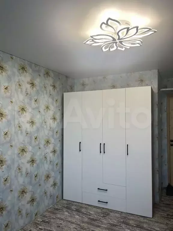 Комната 13 м в 3-к., 6/9 эт. - Фото 0