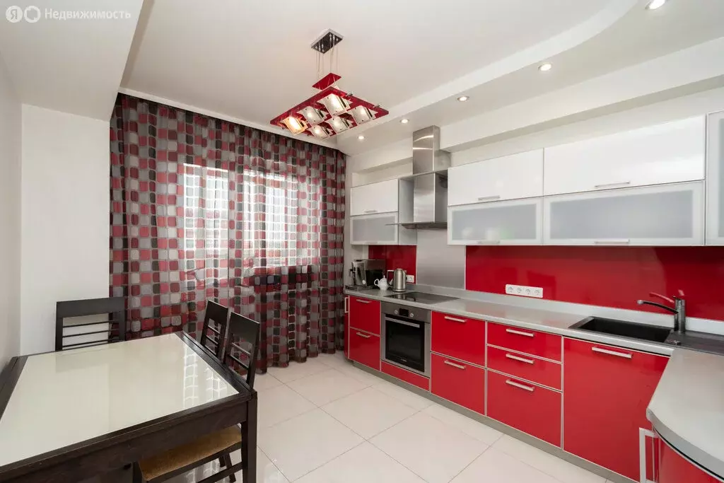 2-комнатная квартира: Иркутск, микрорайон Крылатый, 6 (75 м) - Фото 1