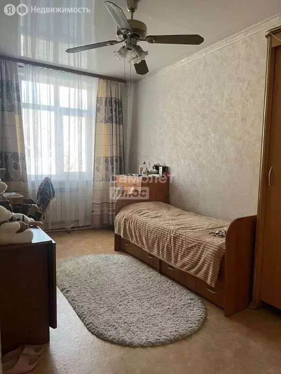 3-комнатная квартира: Иркутск, улица Клары Цеткин, 17 (68.5 м) - Фото 2