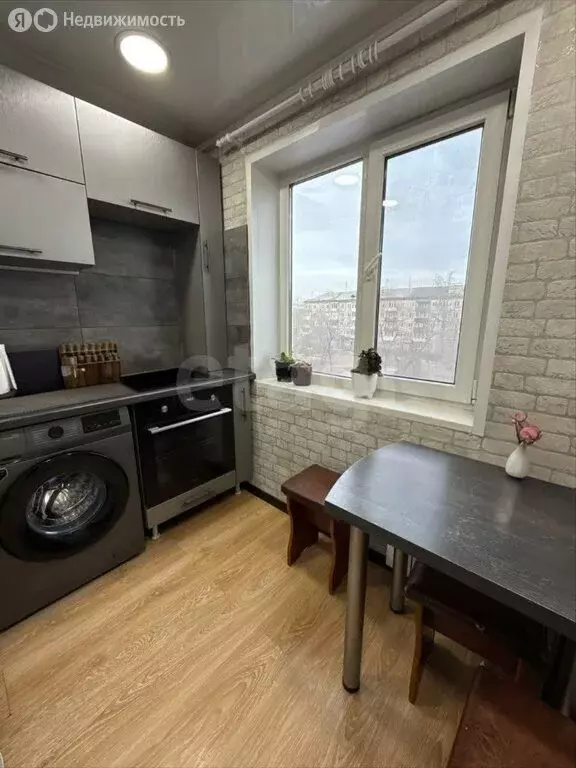 2-комнатная квартира: Черногорск, проспект Космонавтов, 23 (42.8 м) - Фото 1