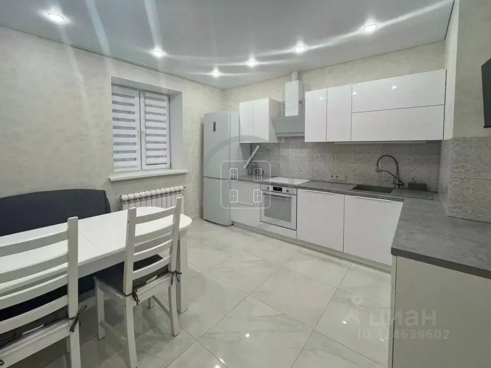 3-к кв. Калужская область, Калуга ул. Пухова, 56 (85.2 м) - Фото 2