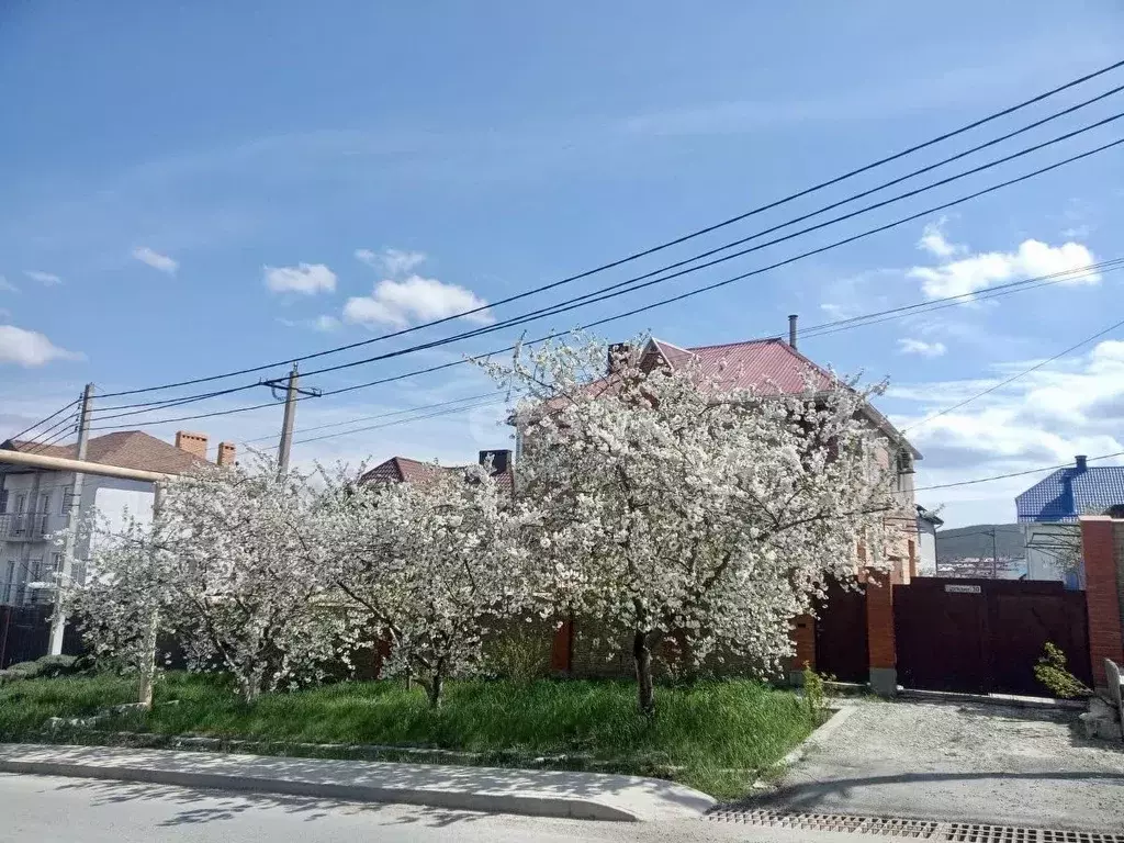 Дом в Краснодарский край, Новороссийск Цемдолина тер., ул. ... - Фото 1
