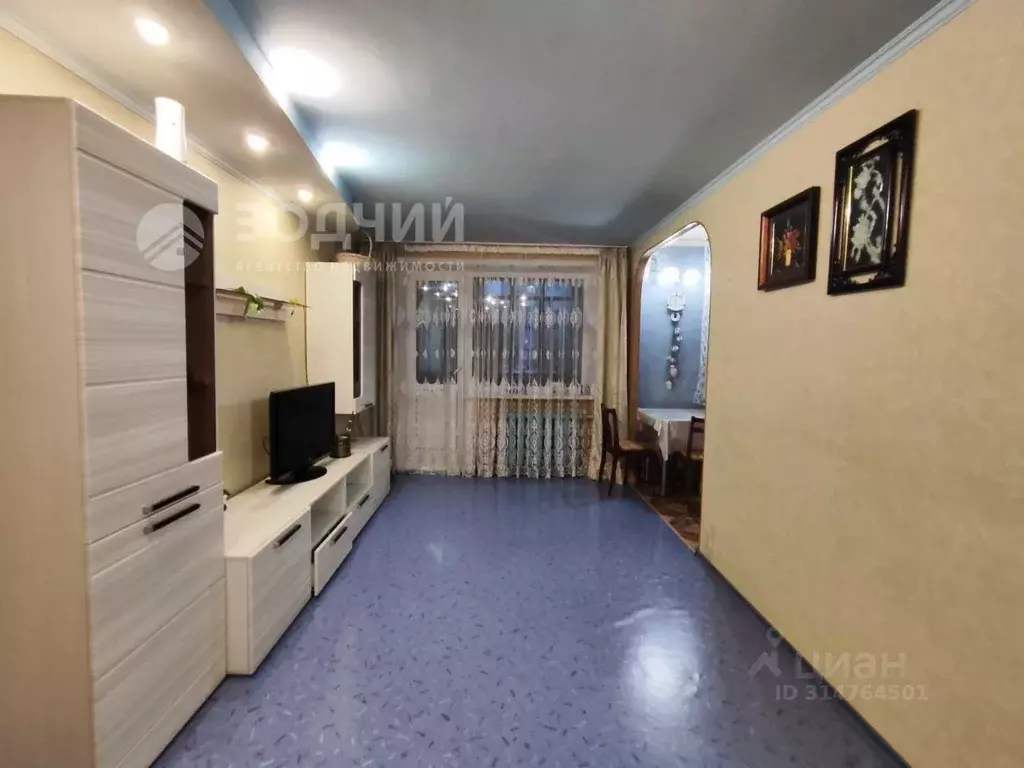 3-к кв. Чувашия, Чебоксары ул. Композитора Максимова, 9 (57.2 м) - Фото 0