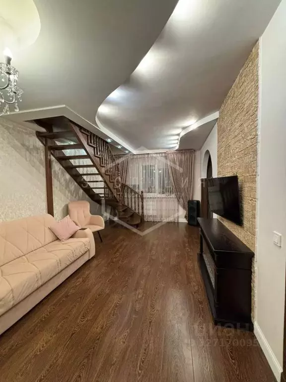 3-к кв. Калининградская область, Калининград ул. Виктора Гакуна, 8 ... - Фото 1