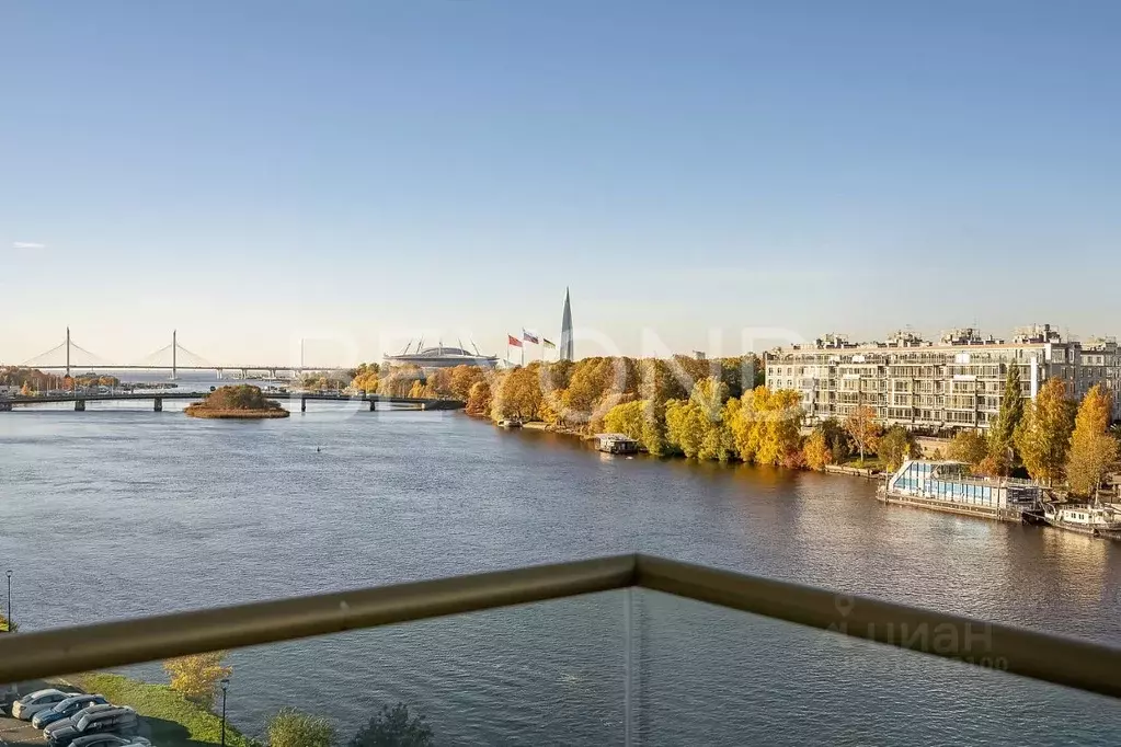 5-к кв. Санкт-Петербург Ждановская ул., 45 (296.0 м) - Фото 0