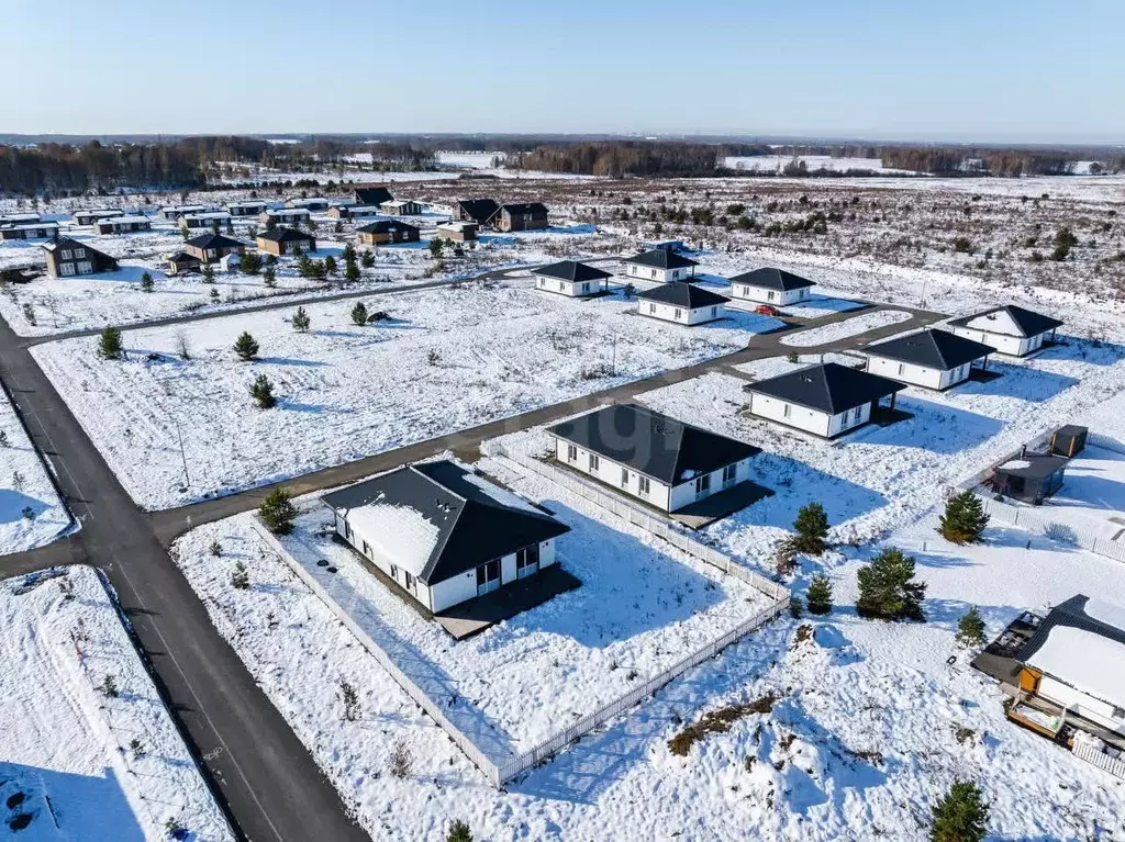 Дом в Новосибирская область, Мошковский район, пос. Октябрьский пер. ... - Фото 1