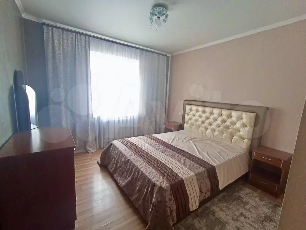 2-к. квартира, 55 м, 7/14 эт. - Фото 0