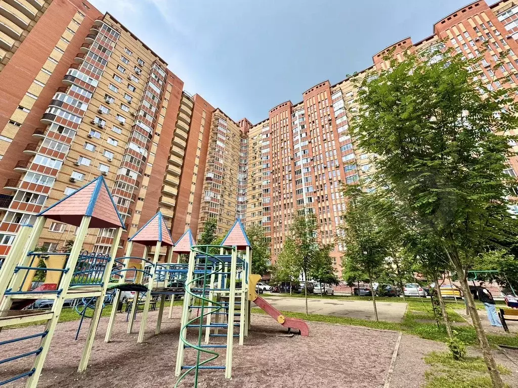 1-к. квартира, 42 м, 11/17 эт. - Фото 0