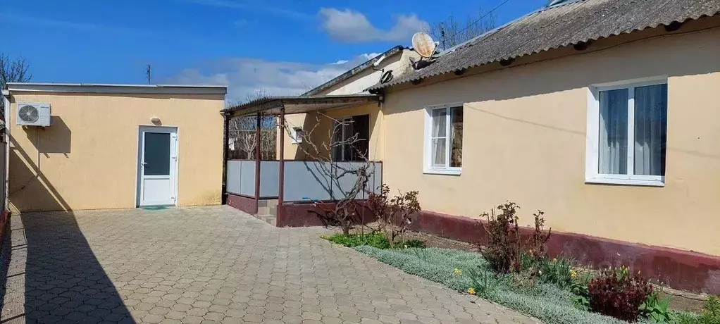 Дом в Краснодарский край, Темрюкский район, пос. Сенной ул. Мира, 33 ... - Фото 2