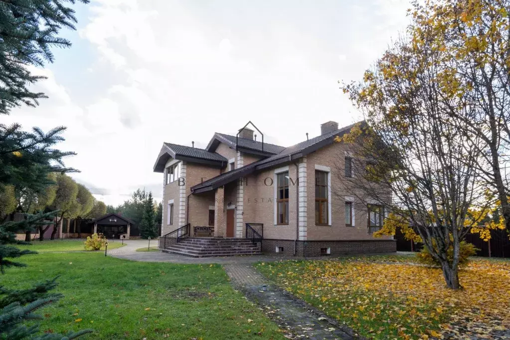 Дом в Ленинградская область, Выборгский район, Первомайское с/пос, ... - Фото 1