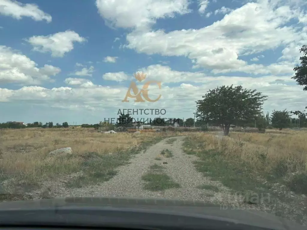 Участок в Крым, Кировский район, с. Журавки ул. Крымская, 7 (17.0 ... - Фото 0