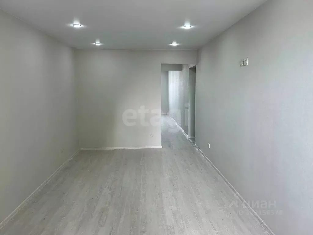 1-к кв. Кировская область, Киров Березниковский пер., 34 (41.8 м) - Фото 2