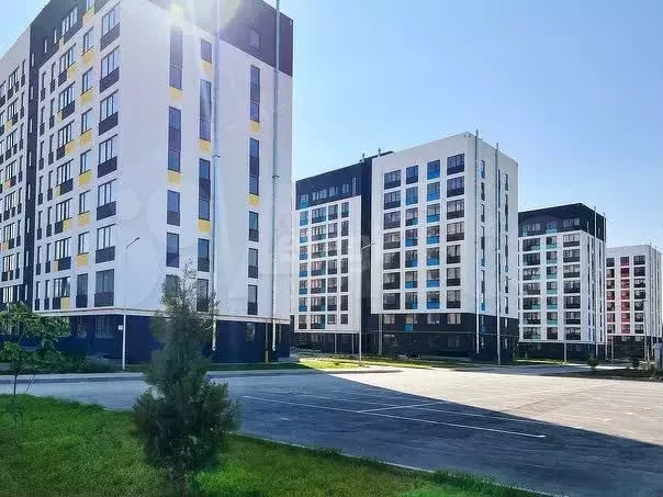 2-к. квартира, 59 м, 2/9 эт. - Фото 1