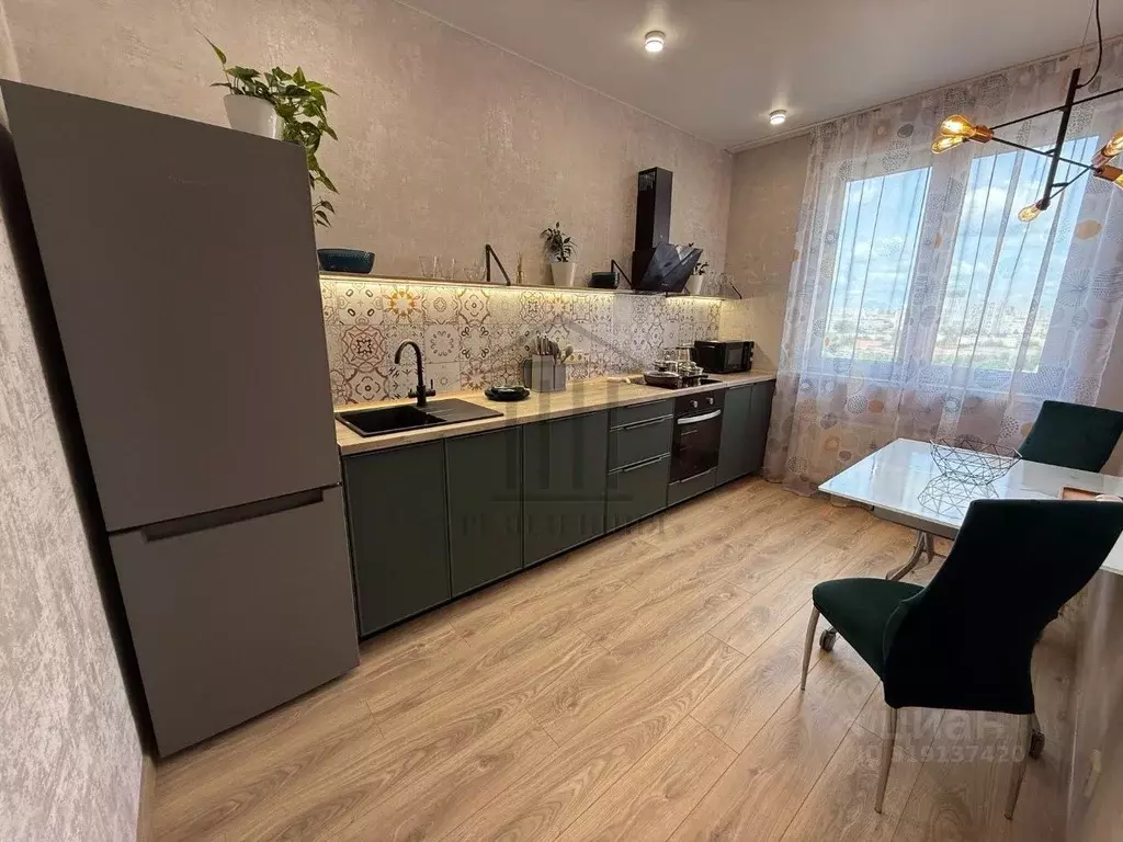 1-к кв. Свердловская область, Екатеринбург ул. Машинная, 31Е (36.0 м) - Фото 0