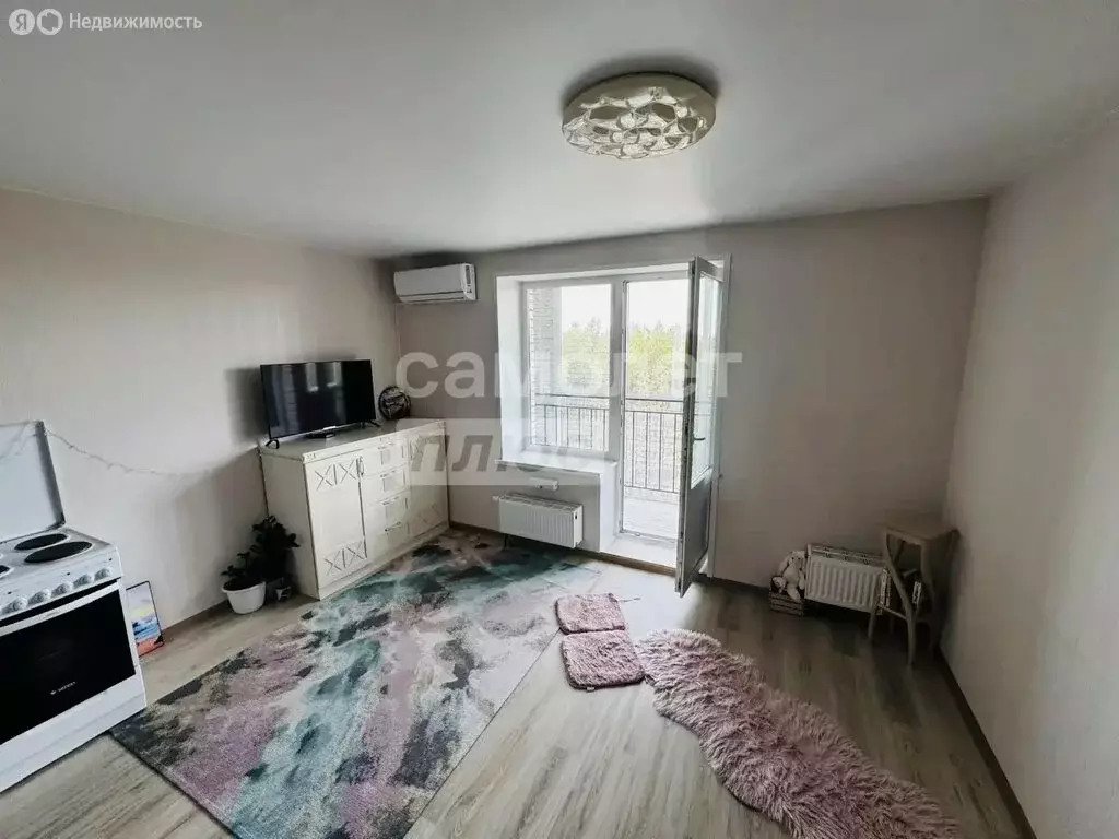 Квартира-студия: Ижевск, улица 10 лет Октября, 60Бк2 (28 м) - Фото 1