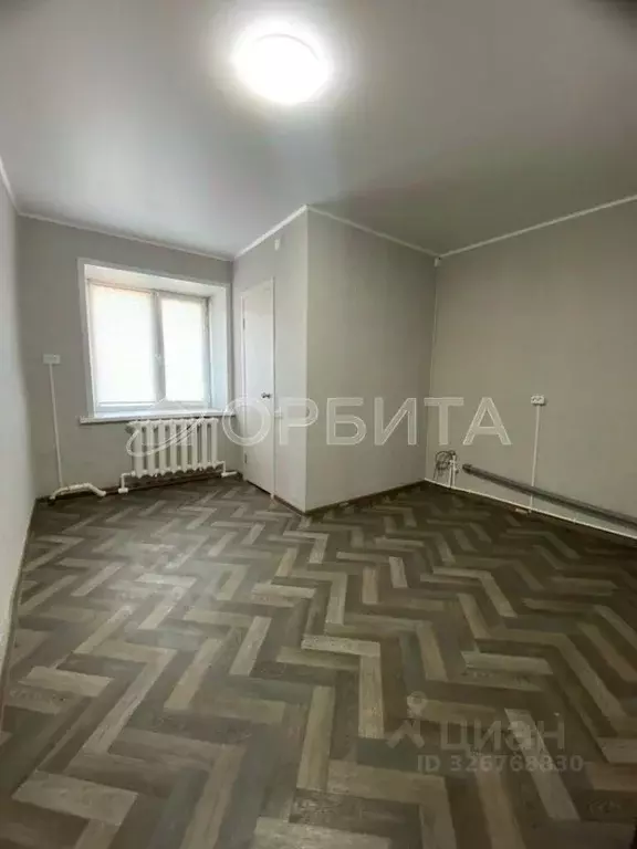 Комната Тюменская область, Ишим ул. Республики, 97А (14.2 м) - Фото 1