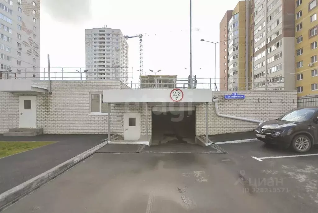 Гараж в Тюменская область, Тюмень Таврическая ул., 9Бс2 (13 м) - Фото 1