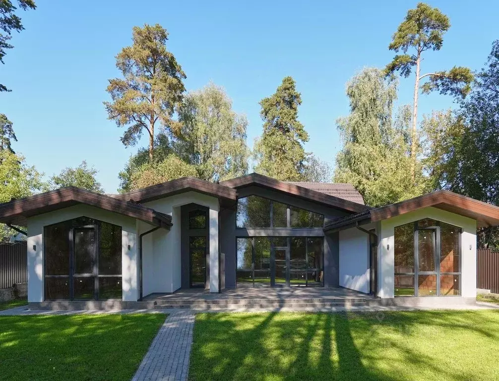 Коттедж, 193.4 м - Фото 1