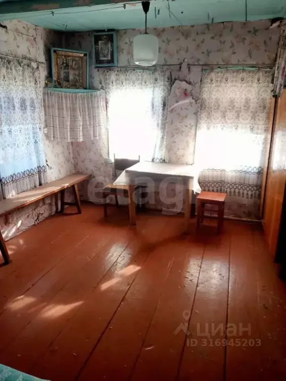 Участок в Мордовия, Большеберезниковский район, Гузынское с/пос, д. ... - Фото 0