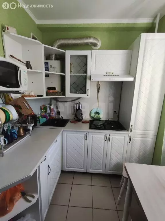 3-комнатная квартира: Инкерман, улица Менжинского, 21 (54.1 м) - Фото 1