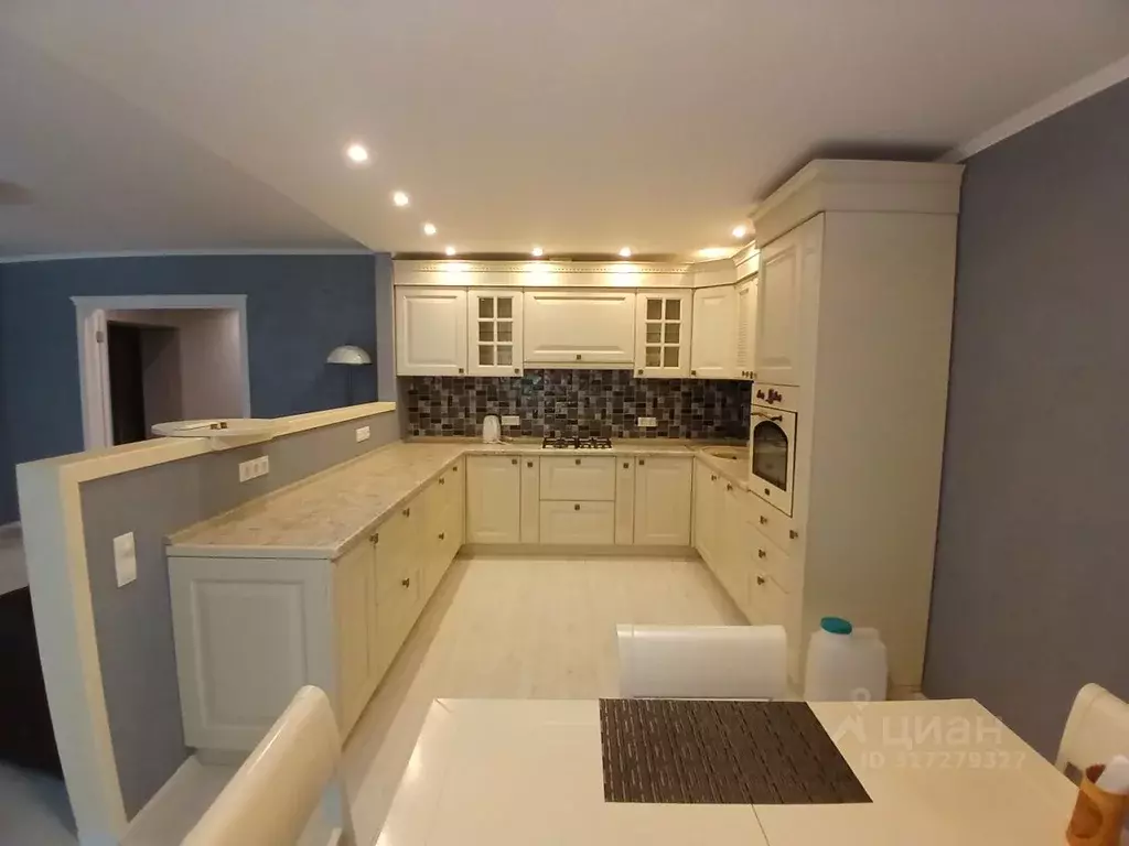 3-к кв. Саратовская область, Саратов ул. Имени А.С. Пушкина, 12/16 ... - Фото 2