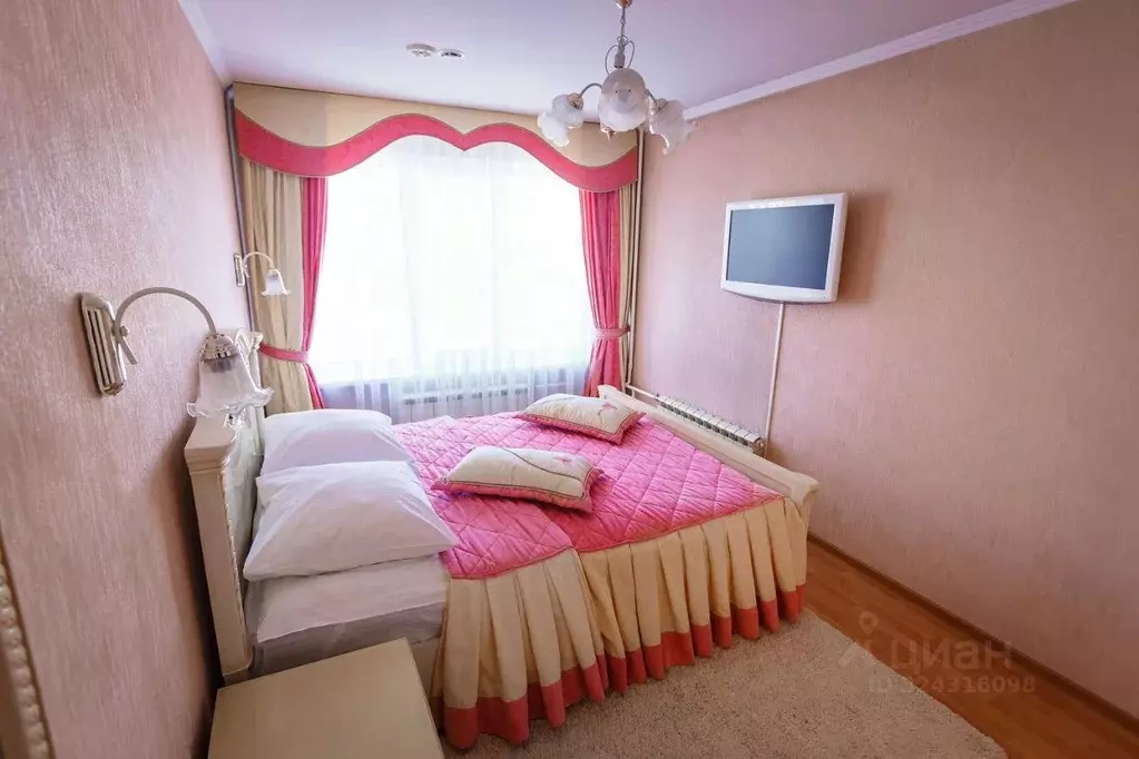 1-к кв. Амурская область, Благовещенск ул. Калинина, 8 (70.0 м) - Фото 1