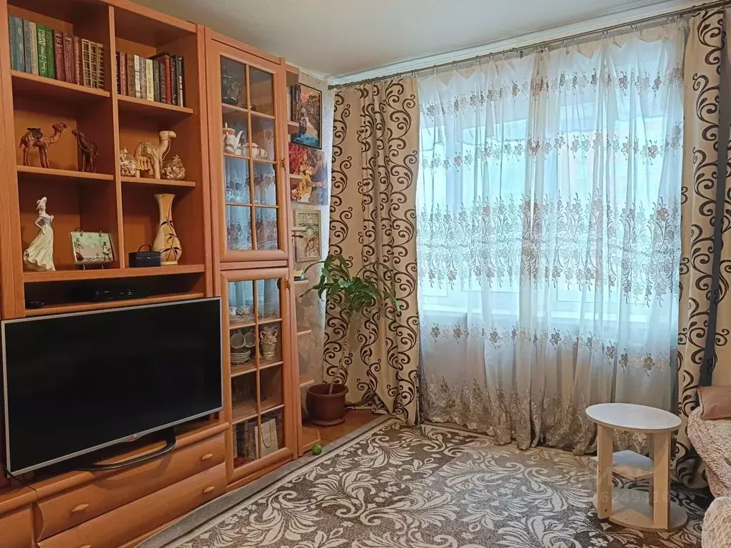 2-к кв. Нижегородская область, Нижний Новгород ул. Родионова, 17к1 ... - Фото 0