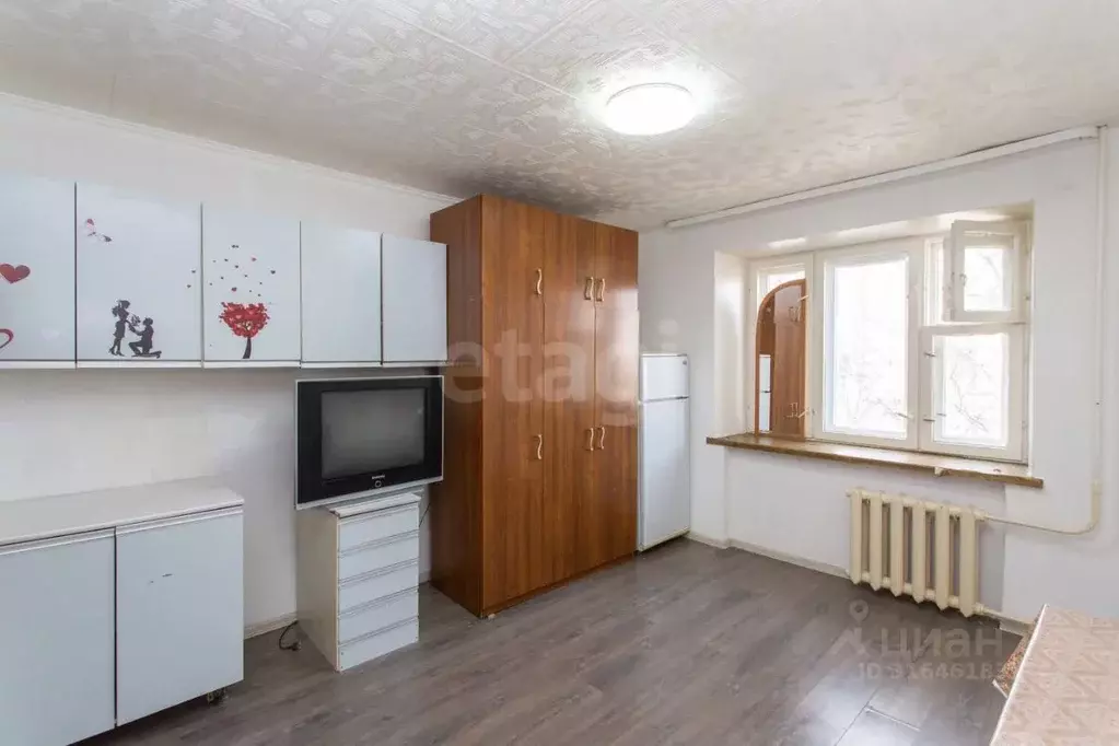 Комната Тюменская область, Тобольск 6-й мкр, 41 (14.2 м) - Фото 0