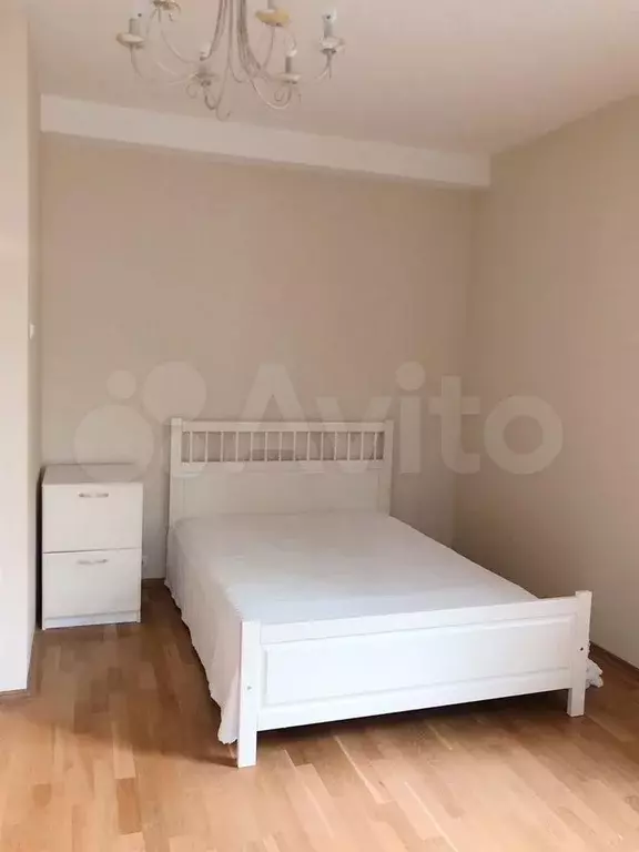 3-к. квартира, 120 м, 2/2 эт. - Фото 0