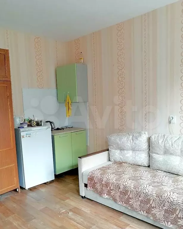 Комната 18 м в 3-к., 3/4 эт. - Фото 1
