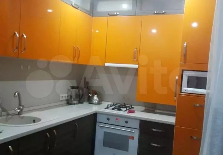 2-к. квартира, 45 м, 1/3 эт. - Фото 1