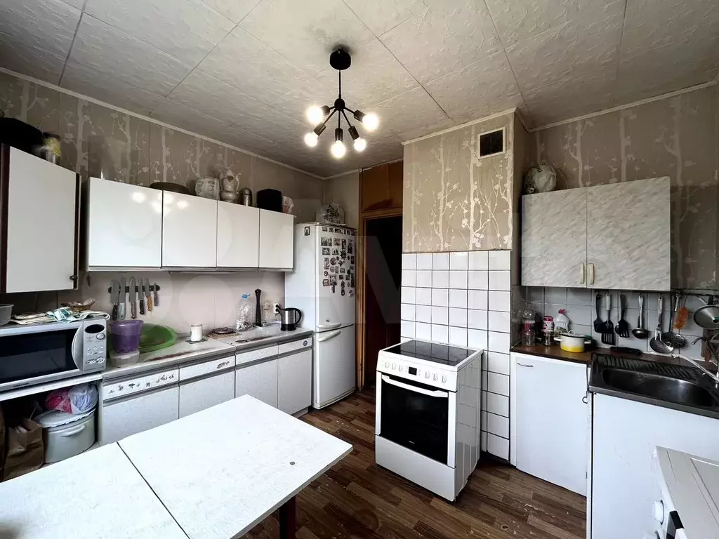 Комната 14 м в 3-к., 6/17 эт. - Фото 0