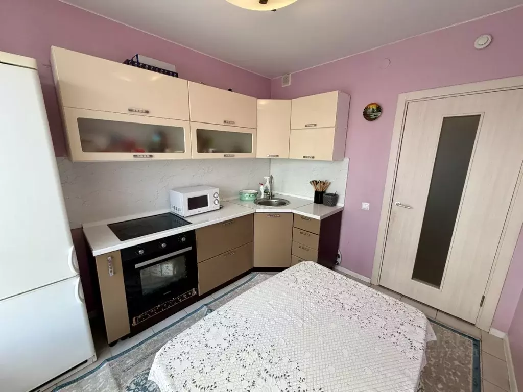 2-к кв. Московская область, Одинцово ул. Рябиновая, 5к1 (55.9 м) - Фото 0