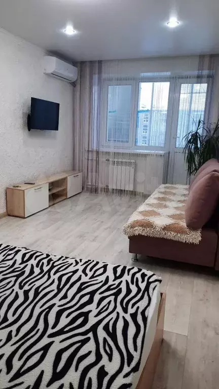 1-к. квартира, 28,3 м, 3/5 эт. - Фото 0