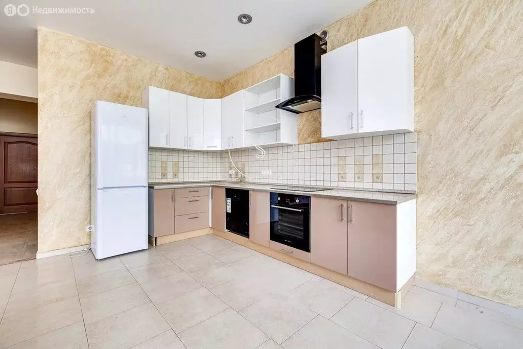 Дом в Рождественно, территория Барвиха Клаб (450 м) - Фото 1