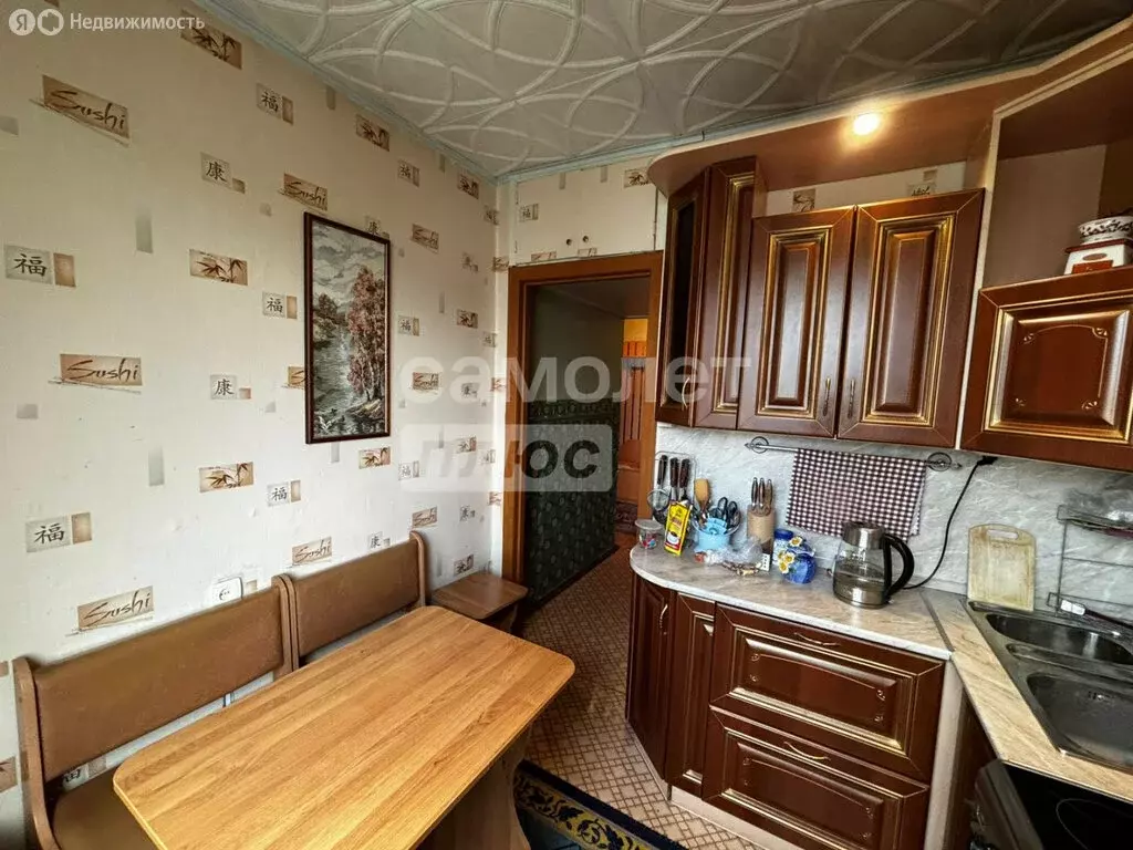 3-комнатная квартира: Тында, улица Московских Строителей, 3 (60.4 м) - Фото 1