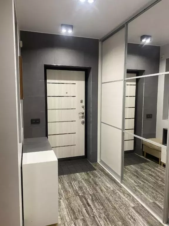 Квартира, 3 комнаты, 60 м - Фото 0