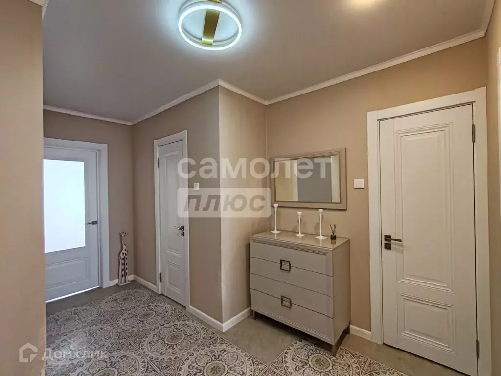 Продаётся 2-к квартира, 60 м - Фото 0