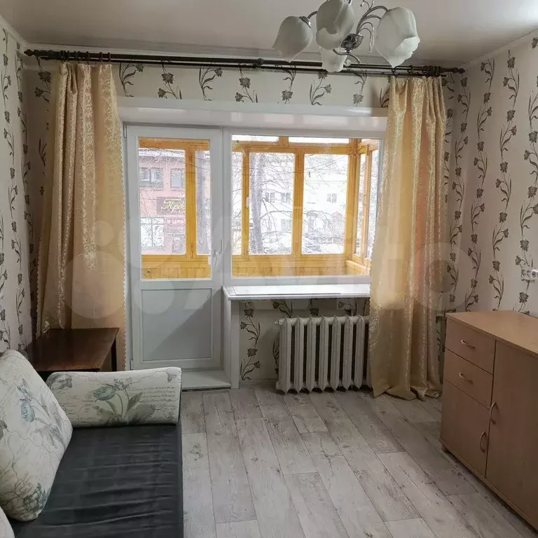 Комната 13,6 м в 6-к., 2/5 эт. - Фото 0