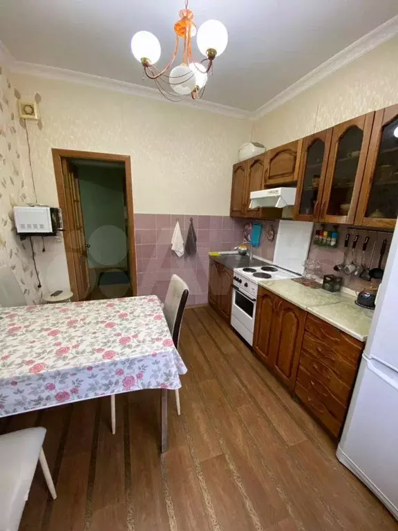 3-к. квартира, 69,5 м, 2/9 эт. - Фото 1