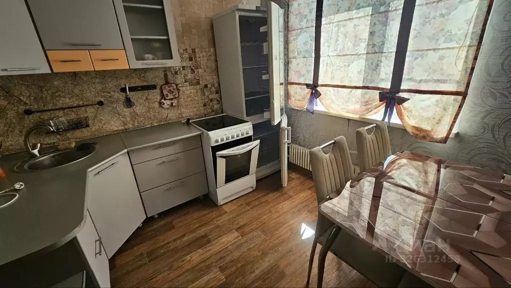 2-к кв. Белгородская область, Старый Оскол Зеленый Лог мкр, 1А (52.0 ... - Фото 1