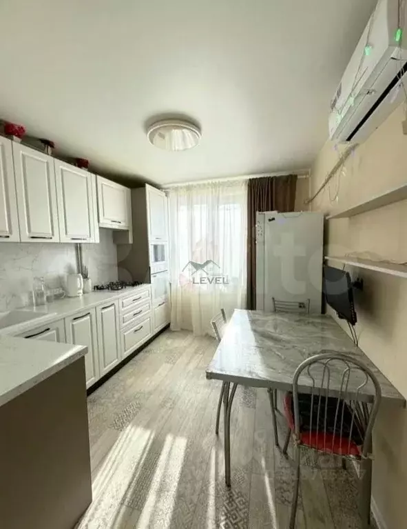 3-к кв. Саратовская область, Энгельс ул. Космонавтов, 13 (59.0 м) - Фото 1